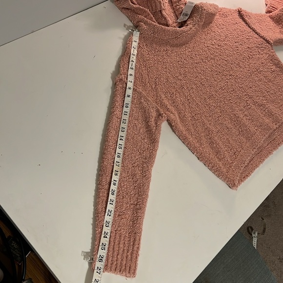 NWT American Eagle Rose Pink,Knit, Hooded, Sweater, Size Small - Picture 7 of 8